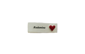 Ceramic square magnet with the inscription Brown and heart