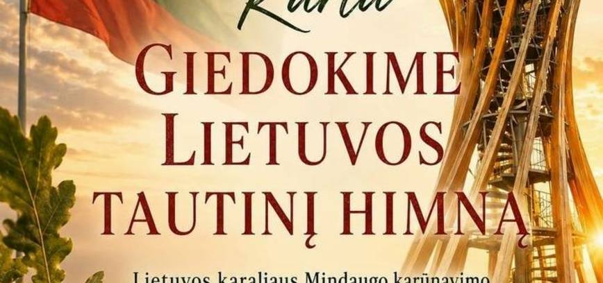 Odśpiewanie hymnu narodowego na wieży widokowej w Meteliach